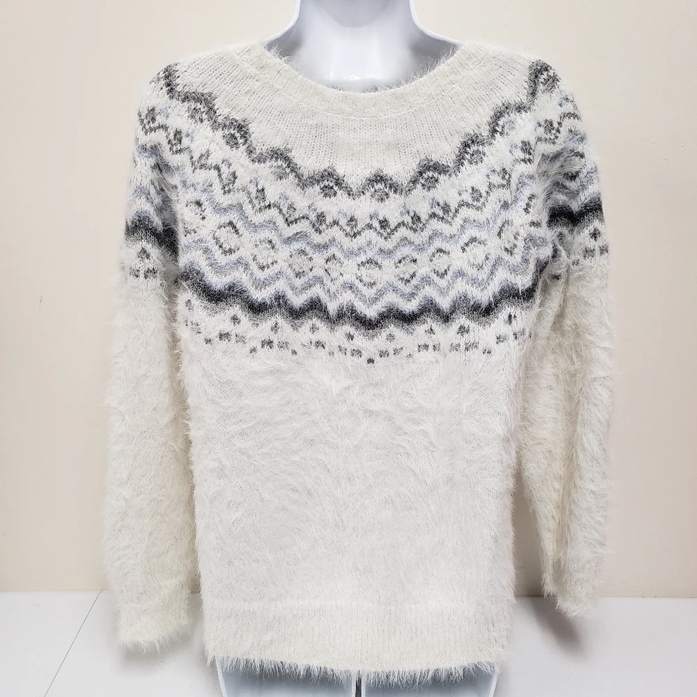 Justice Girls Soft Fuzzy Sweater Size 14/16